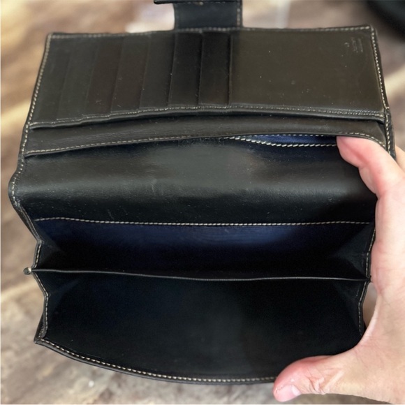 Rare Gucci Wallet - Picture 5 of 9